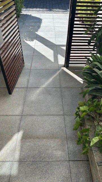 paving stone 1.jpg paving stone 1.jpg