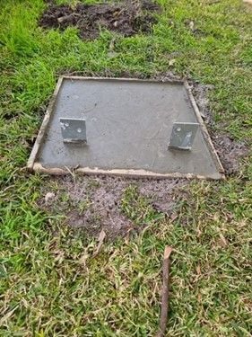 Letterbox4.jpg Letterbox4.jpg