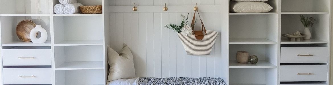 garage_mudroom.jpg garage_mudroom.jpg