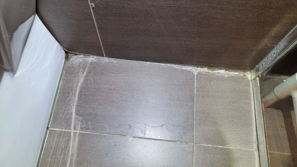 20250912_182307.jpg 20250912_182307.jpg