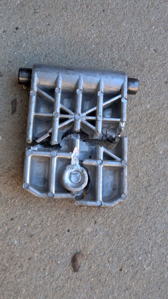 PXL_20250820_055059458.jpg PXL_20250820_055059458.jpg