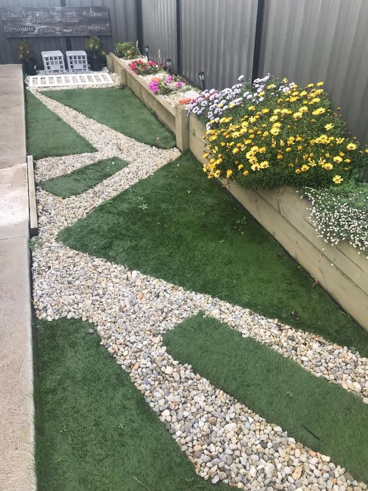 thumbnail (2).jpg thumbnail (2).jpg