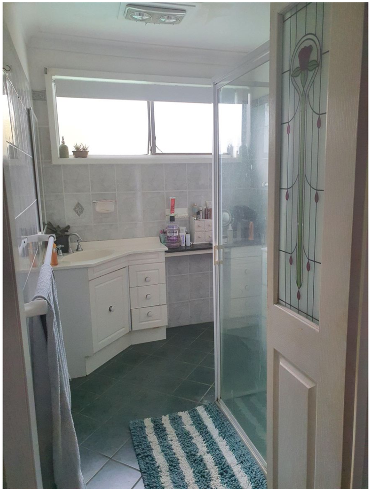 bathroom2.png bathroom2.png