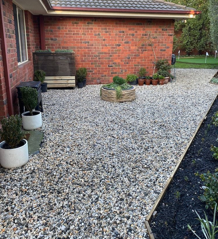 pebbles-spread-out.jpg pebbles-spread-out.jpg