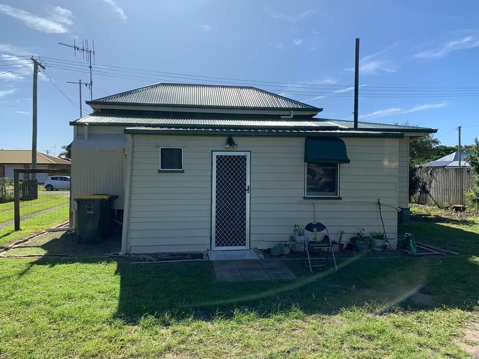 Bundy Back.jpg Bundy Back.jpg