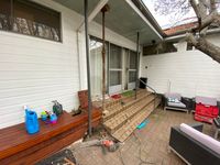 Corroded steel column (9).JPG Corroded steel column (9).JPG