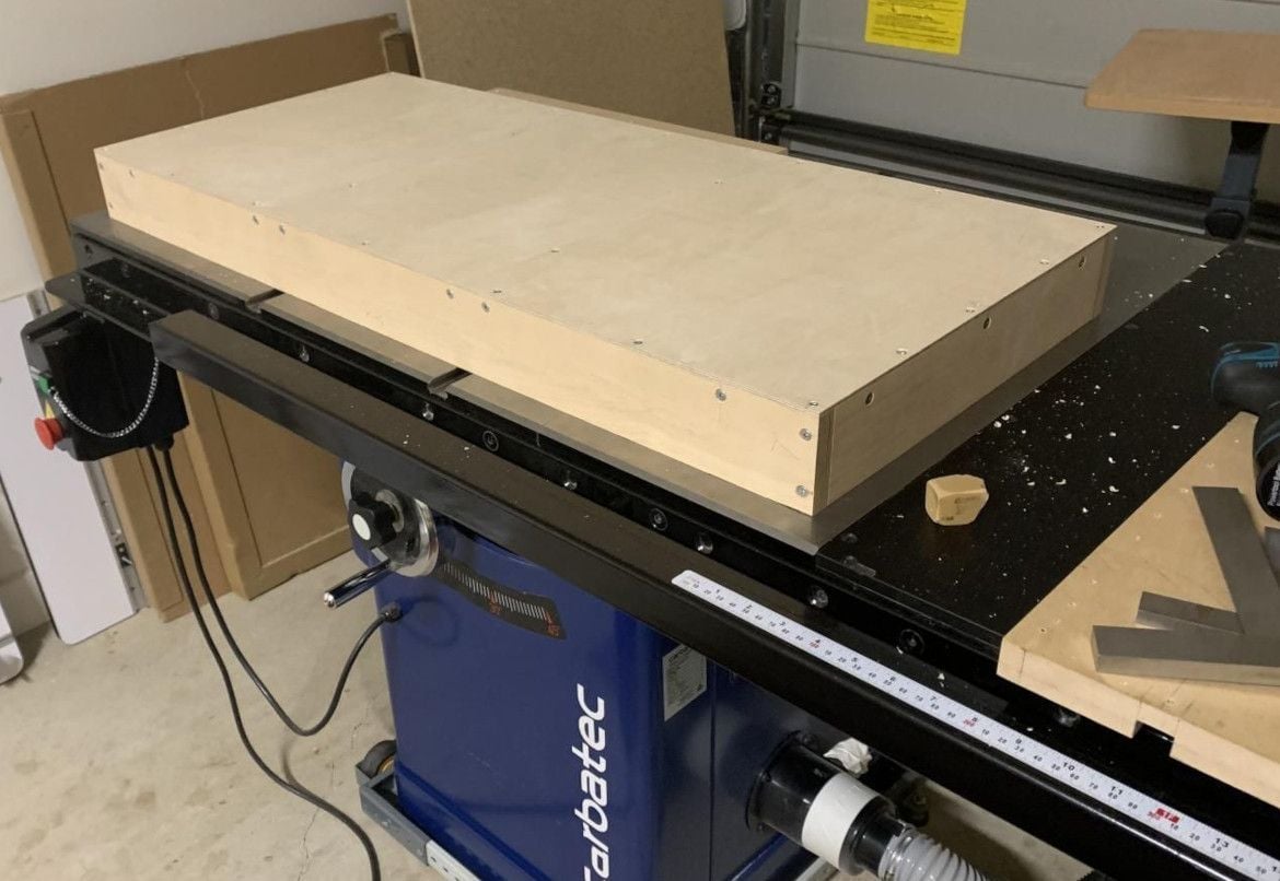 base-assembled.jpg base-assembled.jpg