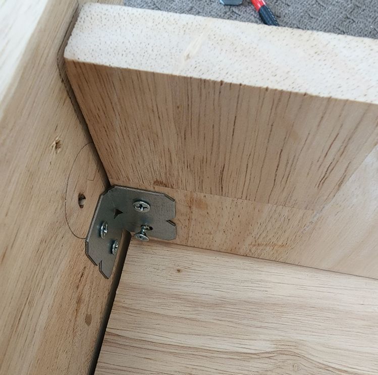 COR__NERS.jpg COR__NERS.jpg