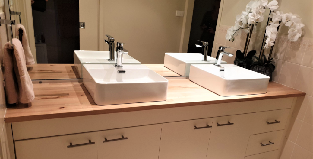 Beecboy.png Beecboy.png