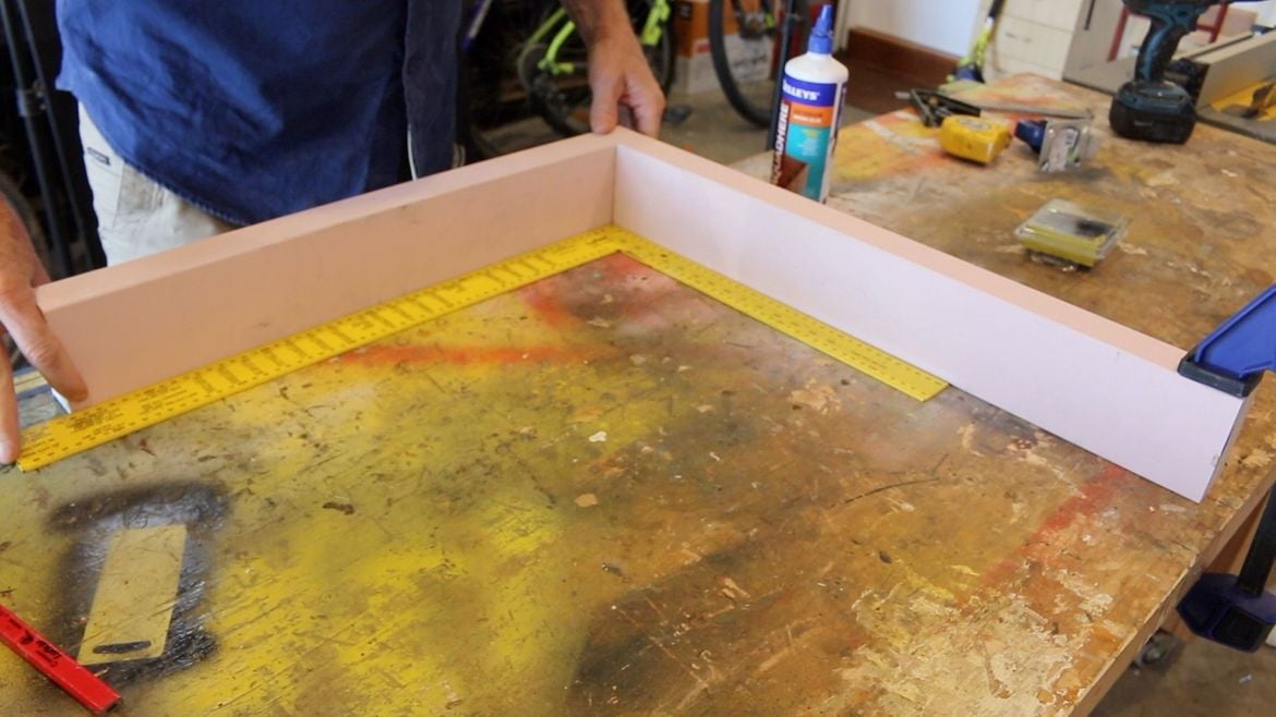 Folding Workbench 3.jpg Folding Workbench 3.jpg