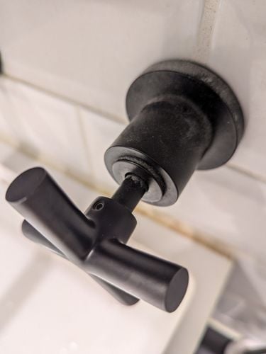 1000115050.jpg 1000115050.jpg