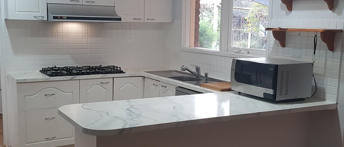 Marble look benchtop.jpg Marble look benchtop.jpg