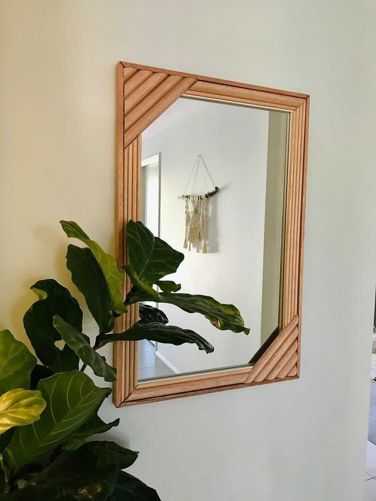 Mirror.jpeg Mirror.jpeg