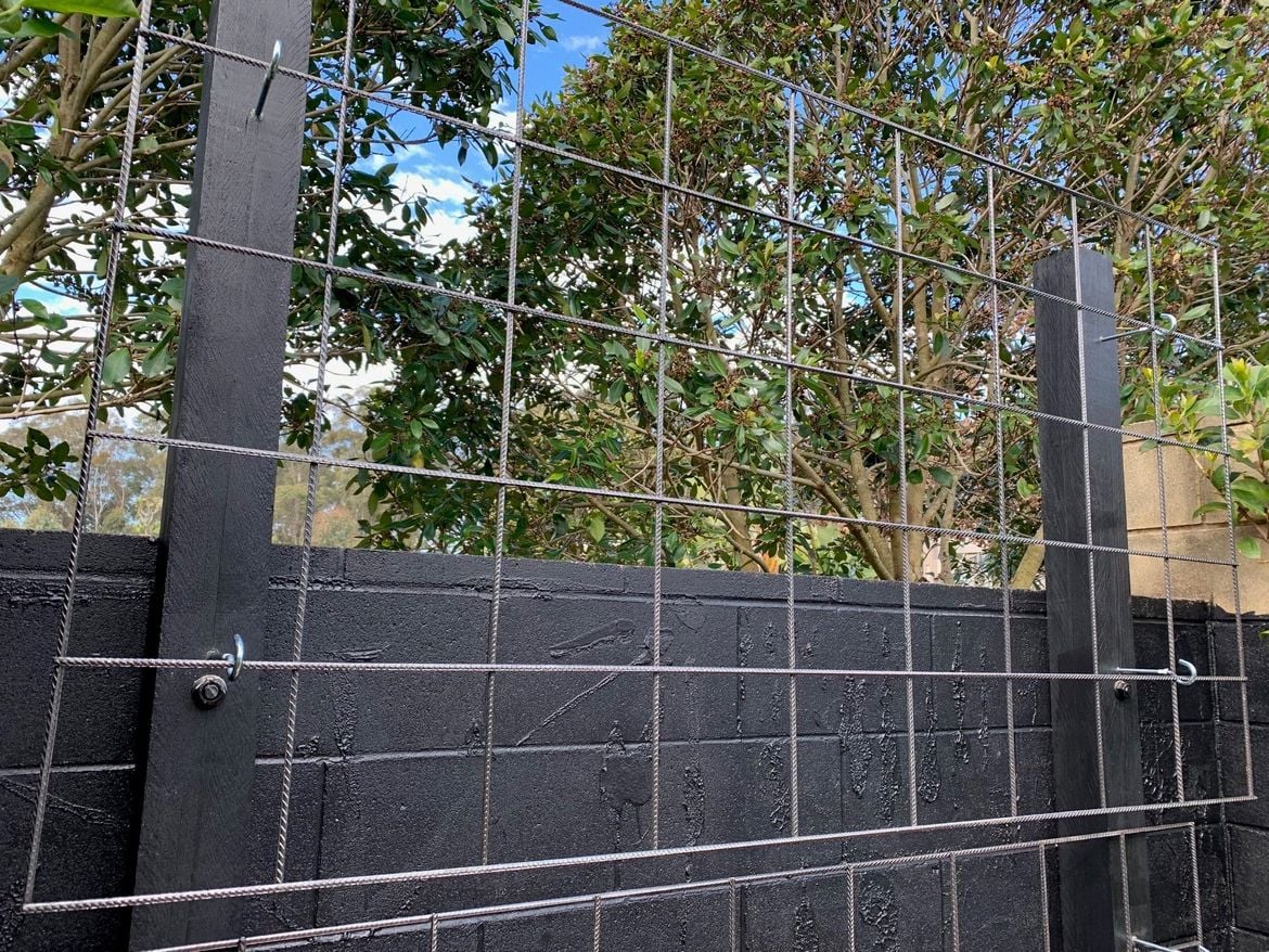 Herb Wall 1.jpg Herb Wall 1.jpg