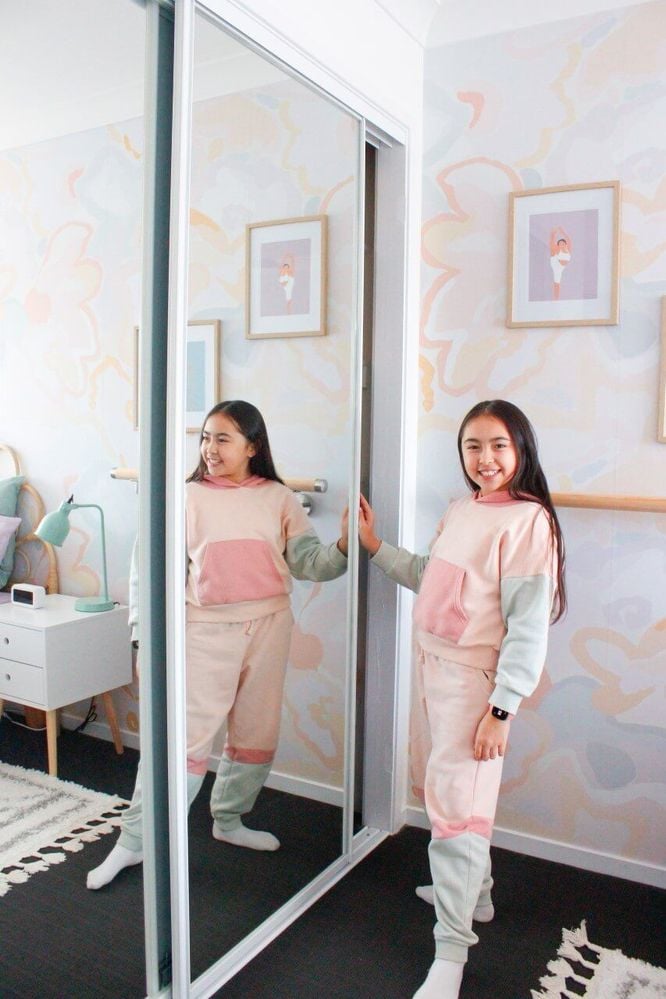 finished-wardrobe.jpg finished-wardrobe.jpg