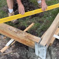 7.2 Check levels diagonally.jpg 7.2 Check levels diagonally.jpg