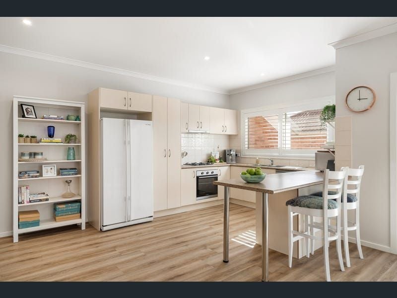 image4.jpg image4.jpg