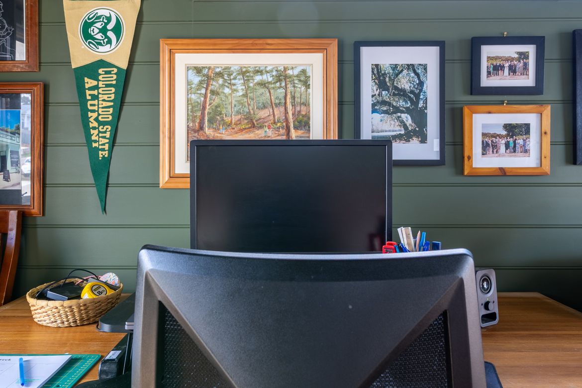 Bec Peters Study - DIY July (7 of 13).jpg Bec Peters Study - DIY July (7 of 13).jpg