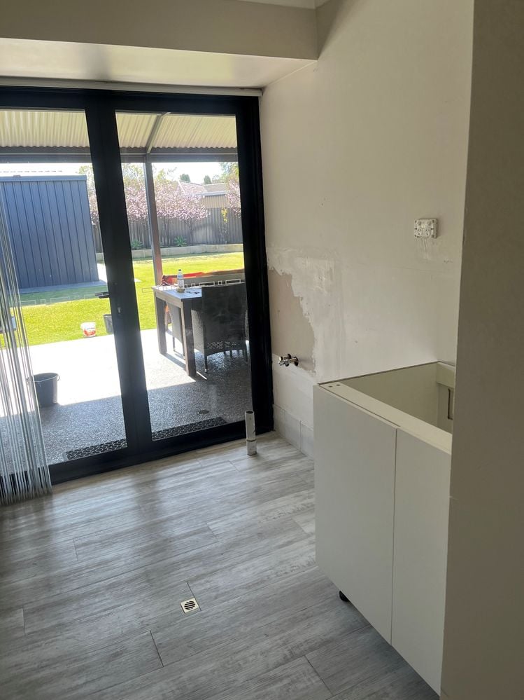 laundry pic 1.jpg laundry pic 1.jpg