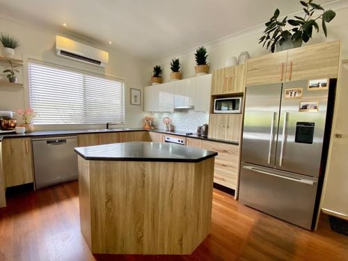 B2C0A8A3-B28E-4B16-8343-58C23C18341B.jpeg B2C0A8A3-B28E-4B16-8343-58C23C18341B.jpeg