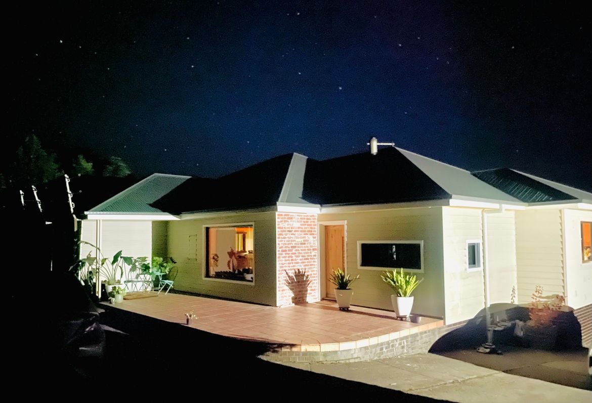 IMG_2372.jpg IMG_2372.jpg