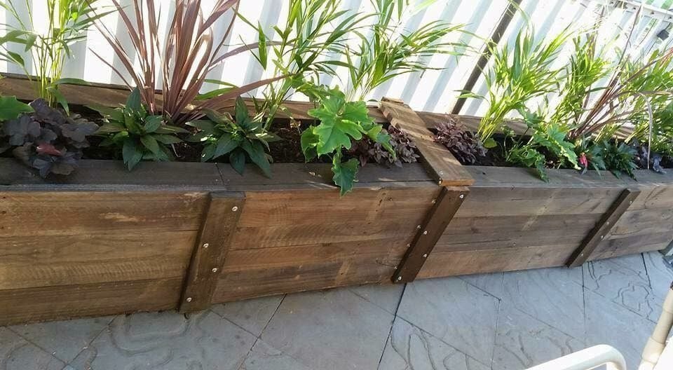 Pallet planter box.jpeg Pallet planter box.jpeg