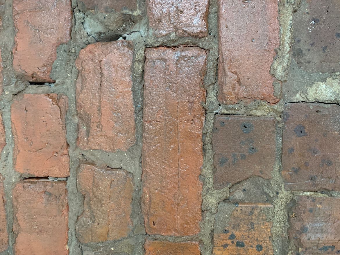 BRICK1.jpg BRICK1.jpg