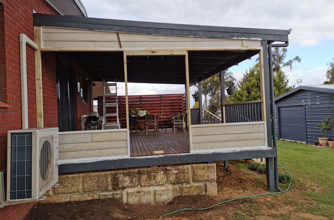 NorthernWall.jpg NorthernWall.jpg