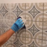 6.2 Apply the grout.jpeg 6.2 Apply the grout.jpeg