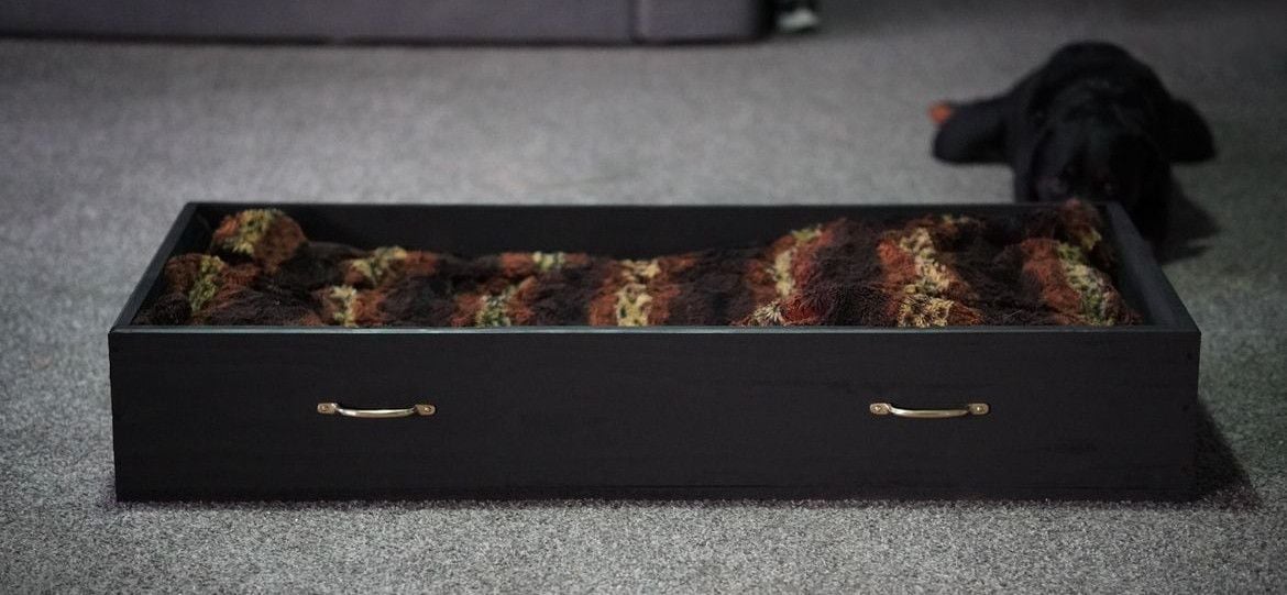 Dog_bed.jpg Dog_bed.jpg