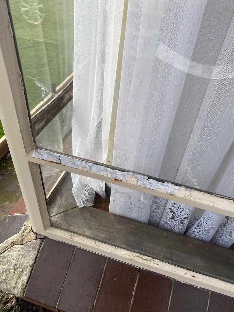 Unknown.jpeg Unknown.jpeg