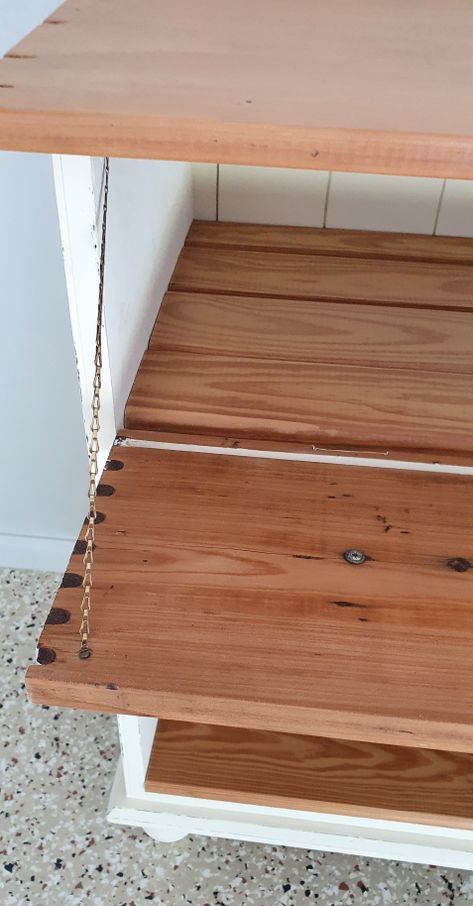 fold_down.jpg fold_down.jpg