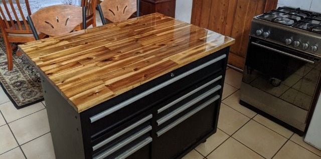 Kitchen island using tool trolley.jpg Kitchen island using tool trolley.jpg
