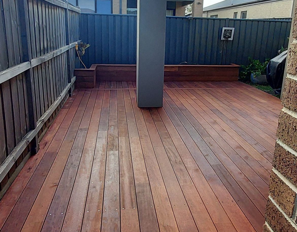 completed-deck.jpeg completed-deck.jpeg