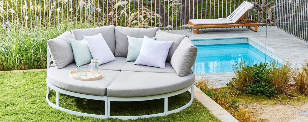 Outdoor cushions.jpeg Outdoor cushions.jpeg