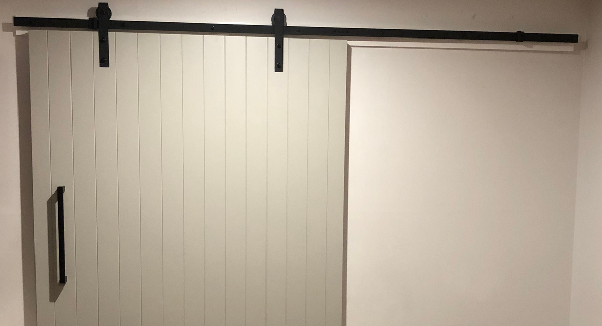 matt VJ Barn Door.png matt VJ Barn Door.png