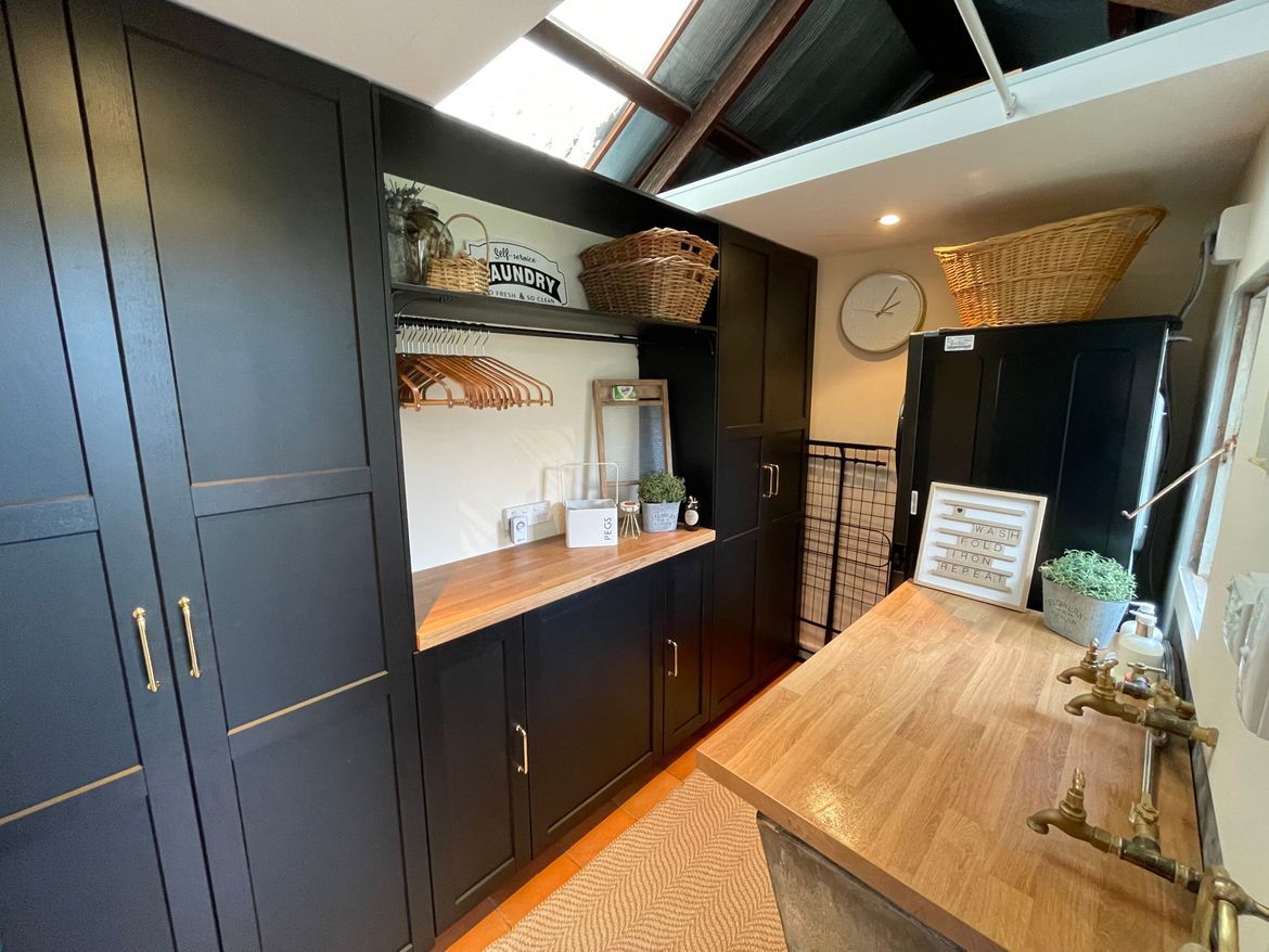 laundry.jpeg laundry.jpeg