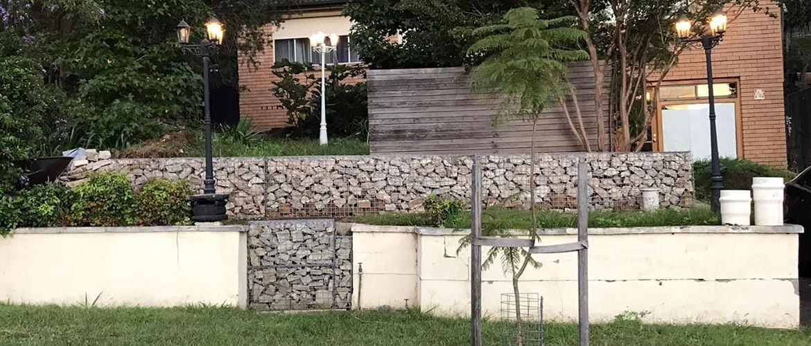 GabionWall.jpeg GabionWall.jpeg