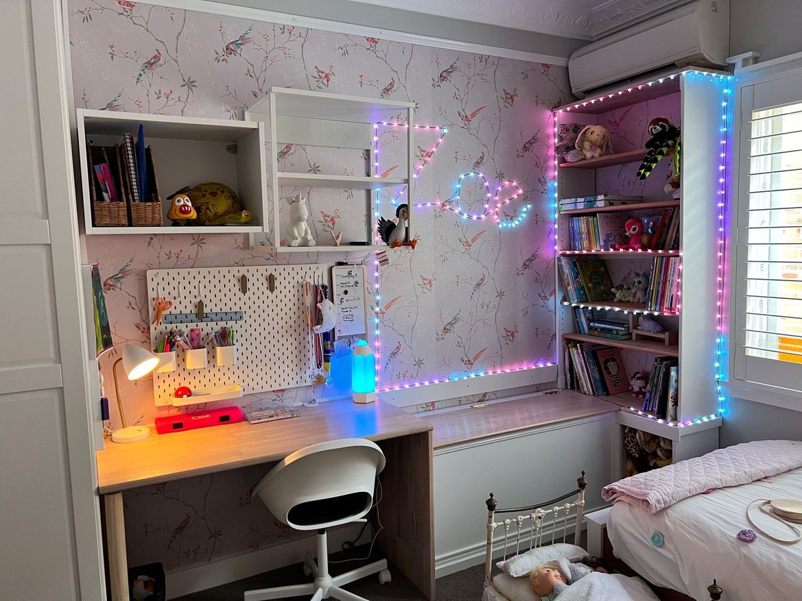 Lights.jpeg Lights.jpeg