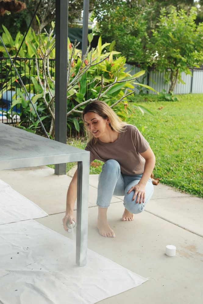 Spray paint frame.jpg Spray paint frame.jpg