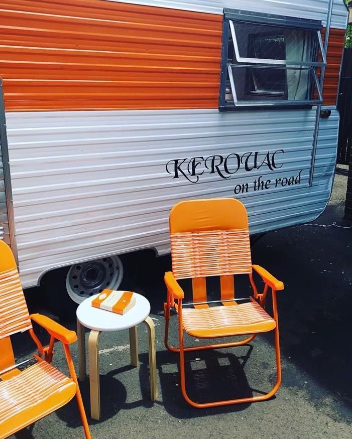 caravan.jpeg caravan.jpeg