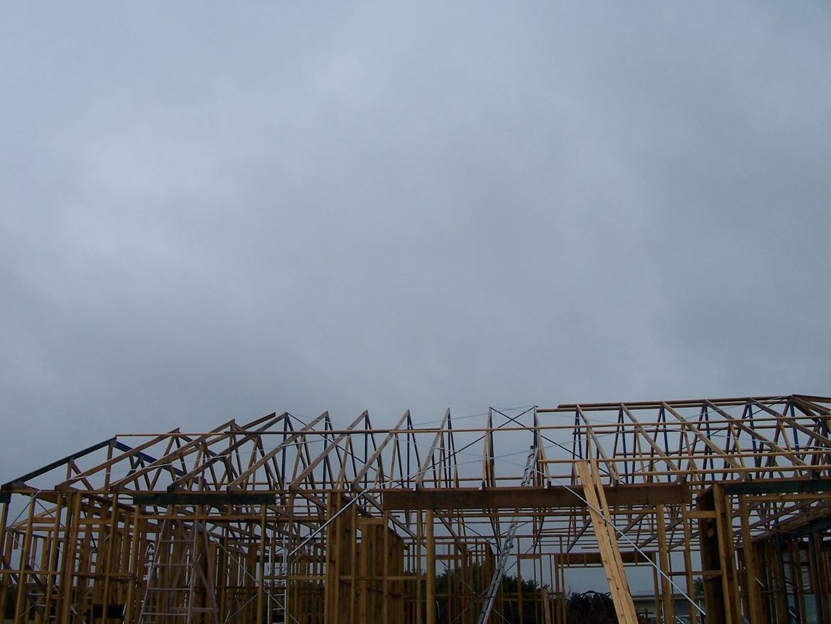 Trusses no 1.JPG Trusses no 1.JPG