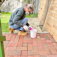 2.1 Add degreaser to water.png 2.1 Add degreaser to water.png