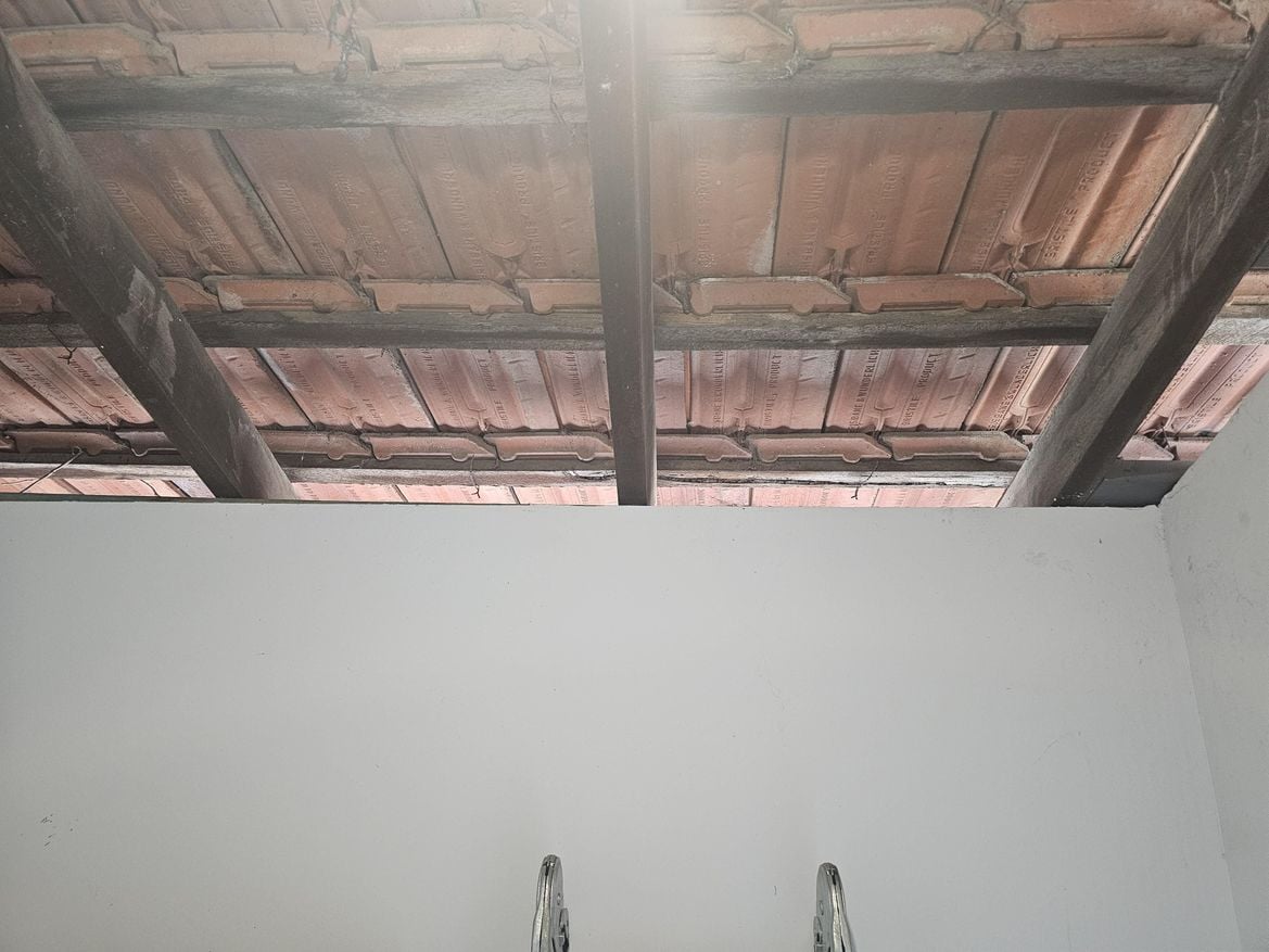 qtzormoxqzrc1.jpeg qtzormoxqzrc1.jpeg