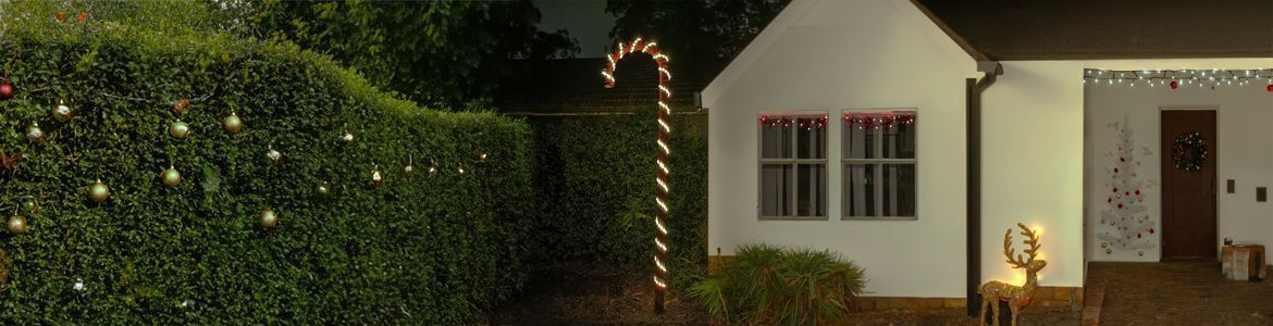 How to make a festive candy cane decoration.jpg How to make a festive candy cane decoration.jpg
