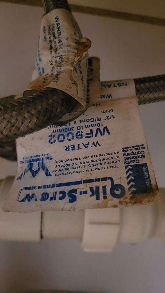 hose_details.jpg hose_details.jpg