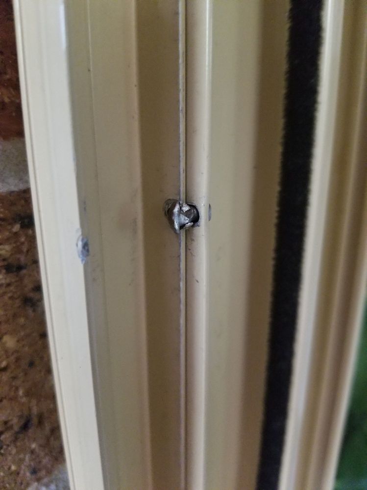 Rivet B.jpg Rivet B.jpg