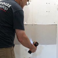 4.2 Secure with screws.jpeg 4.2 Secure with screws.jpeg