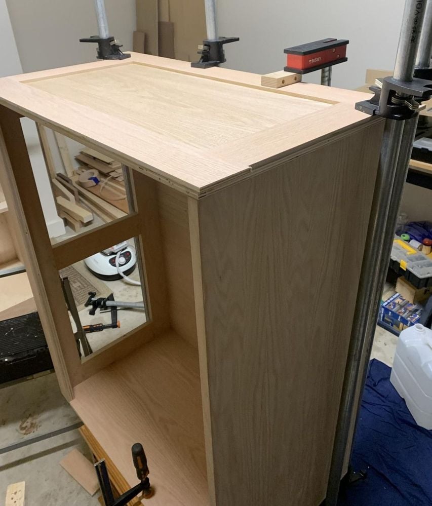 clamping-with-glue.jpg clamping-with-glue.jpg