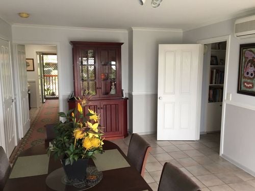 Inside Dining_3.jpeg Inside Dining_3.jpeg